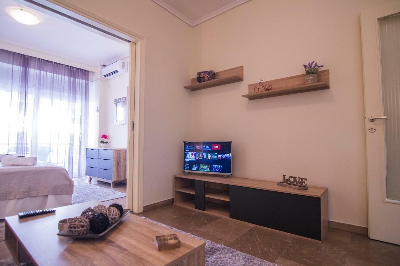 Deluxe Mitropoleos Apartment Thessaloníki Eksteriør billede